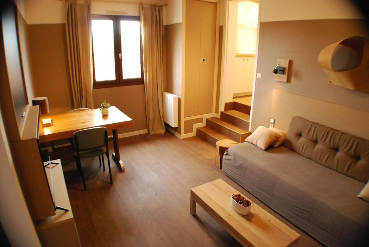 Residence L'Atelier Ennezat Екстериор снимка