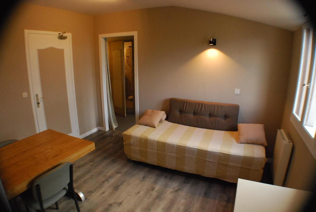 Residence L'Atelier Ennezat Екстериор снимка