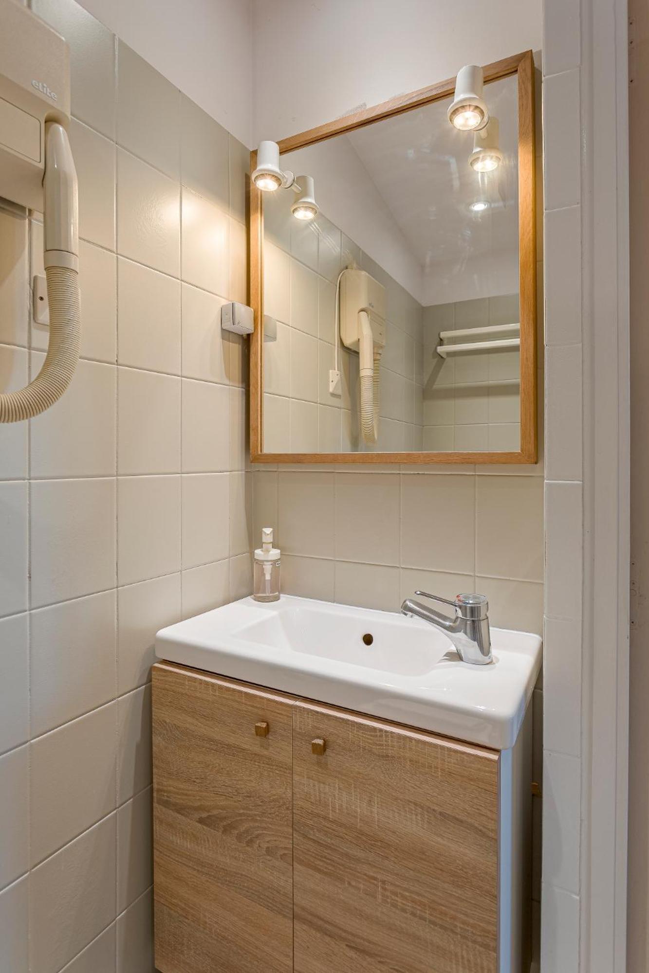 Residence L'Atelier Ennezat Екстериор снимка